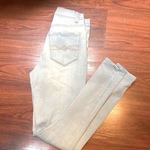 Mudd flex stretch - size 5